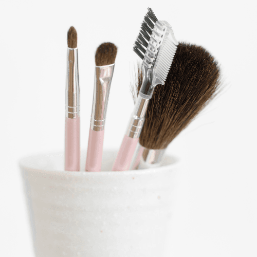 Brushes & Applicators